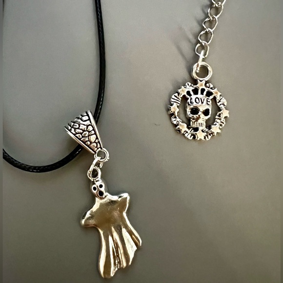 Ghost Necklace - Picture 3 of 5